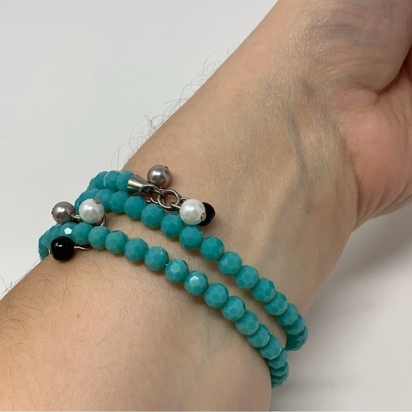Two Spiral Turquoise Beaded Bracelets - Picture 5 of 6